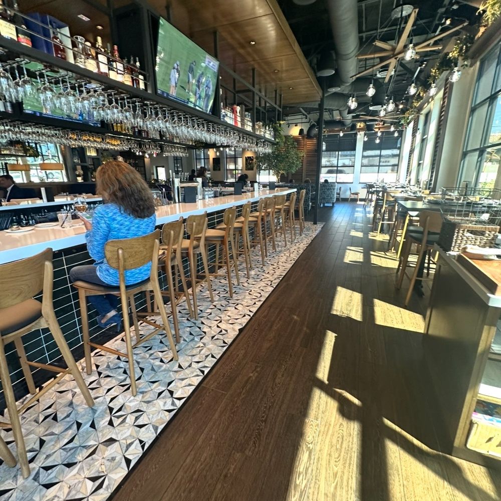 Burtons Grill & Bar - Seafood Near Me - Atlanta, Georgia Burtons Grill & Bar - Seafood Near Me - Atlanta, Georgia