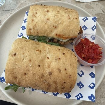 The Bread Club - Chicken Sandwich - Coffee & Tea Near Me - Dallas, Texas The Bread Club - Chicken Sandwich - Coffee & Tea Near Me - Dallas, Texas