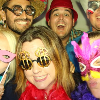 Bubs Photo Booth - Let us entertain your guests - Photo Booth Rentals Near Me - League City, Texas Bubs Photo Booth - Let us entertain your guests - Photo Booth Rentals Near Me - League City, Texas