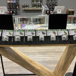Canna9 - Cannabis Displays