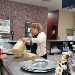 George's Labaguette - Newly renovated.