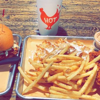 The Cookshack - Chicken Sandwich / Chicken and Waffles - Chicken Shop Near Me - Fort Worth, Texas