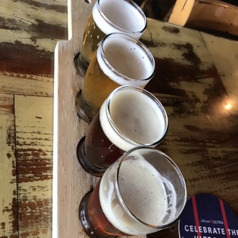 Knotty Barrel - Beer Flights - Gastropubs Near Me - San Diego, California Knotty Barrel - Beer Flights - Gastropubs Near Me - San Diego, California