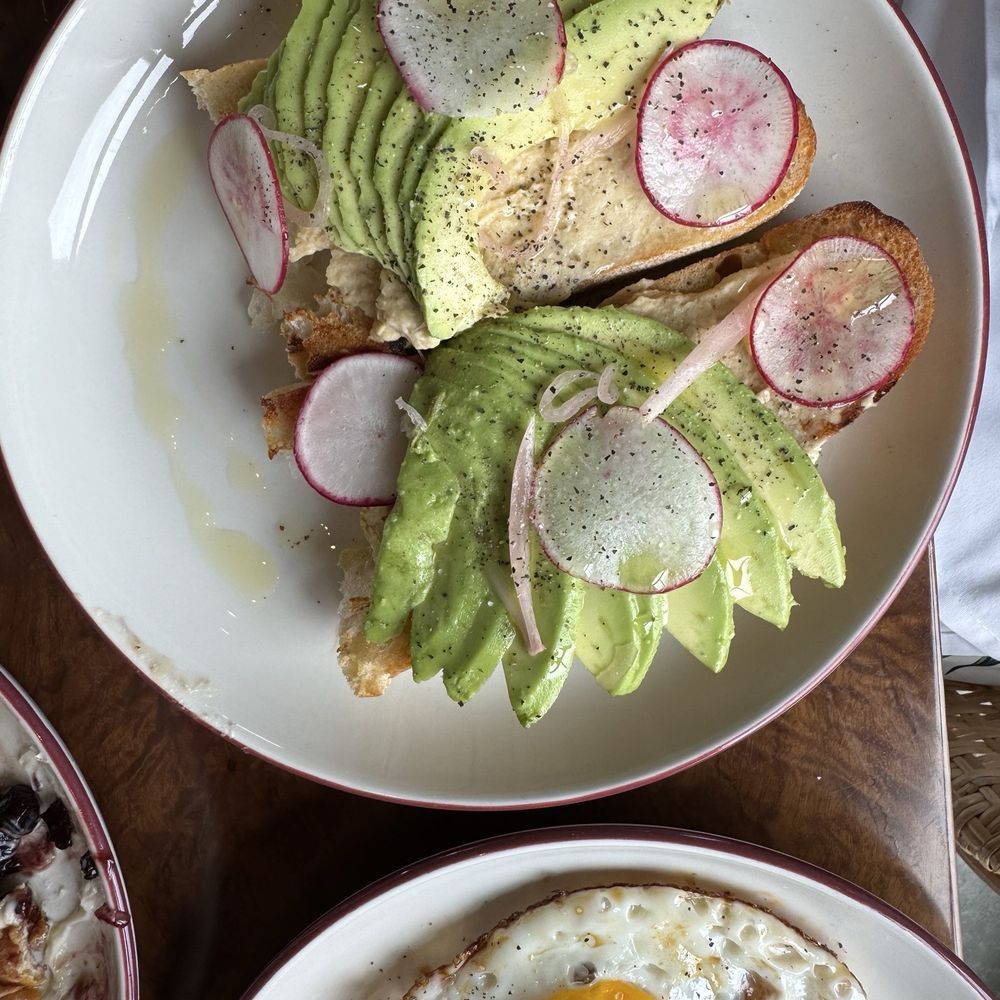 Bar Genevieve - Mediterranean Near Me - Louisville, Kentucky