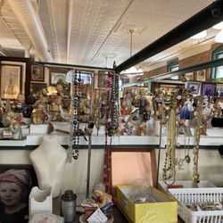 Mansfield’s Antiques Gallery