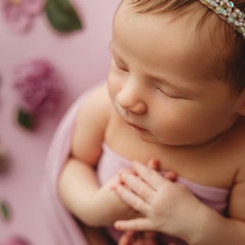 Sweet Little One Studio - newborn baby photo session - Session Photography Near Me - Miami, Florida Sweet Little One Studio - newborn baby photo session - Session Photography Near Me - Miami, Florida