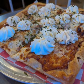 Tetto - Hanging with friends over pizza and beats - Pizza Near Me - Chicago, Illinois