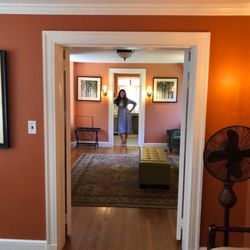 Inn on Putney Road - Our sweet room, including my lovely wife.