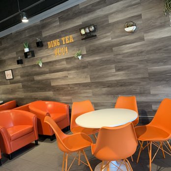 Ding Tea - Novi - orange chairs and a round table - Coffee & Tea Near Me - Novi, Michigan Ding Tea - Novi - orange chairs and a round table - Coffee & Tea Near Me - Novi, Michigan
