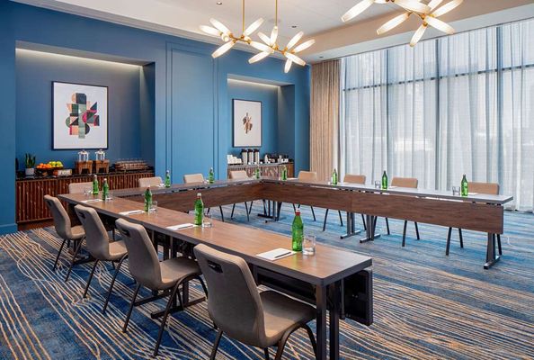 Tempo by Hilton Nashville Downtown by null