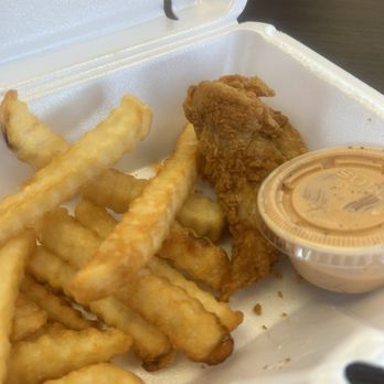 Guthrie's Chicken - What's left of a 3 piece chicken tender meal. - Chicken Shop Near Me - Memphis, Tennessee