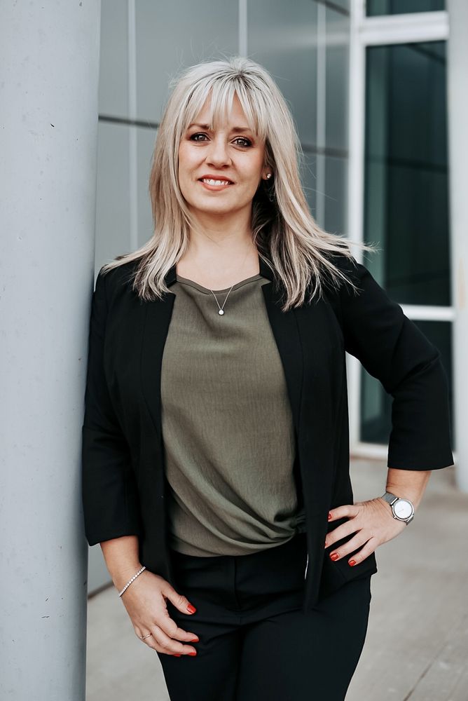 AMANDA SMITH CORE REALTY GROUP Updated August 2024 Contact Agent