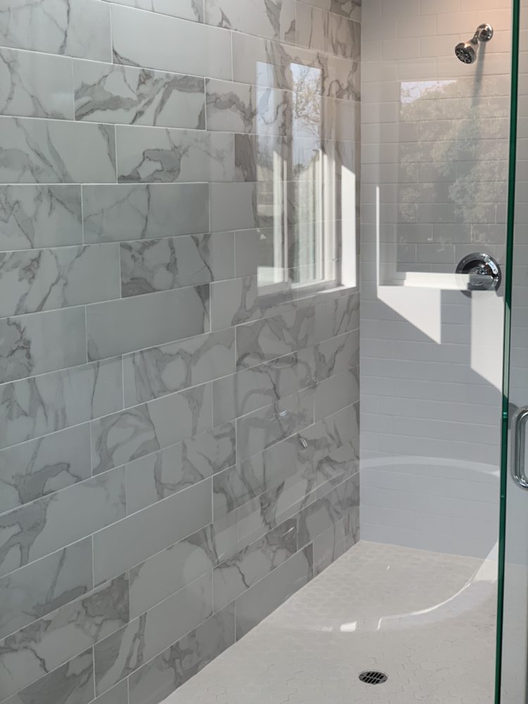 Slide of Denali Builders & Roofing