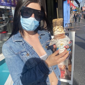 Turn Dough - S'mores - Ice Cream & Frozen Yogurt Near Me - Los Angeles, California Turn Dough - S'mores - Ice Cream & Frozen Yogurt Near Me - Los Angeles, California
