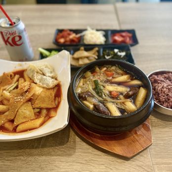 Spoon Korean Bistro - Tteokbokki, Galbi Jjim, Purple Rice (Front - L to R) Banchan (Back) - Korean Near Me - Fremont, California Spoon Korean Bistro - Tteokbokki, Galbi Jjim, Purple Rice (Front - L to R) Banchan (Back) - Korean Near Me - Fremont, California