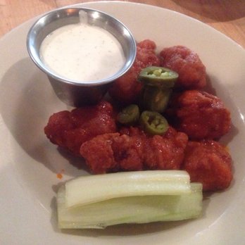 NYPD Pizza - Six of the Hell's Kitchen boneless wings - Pizza Near Me - Phoenix, Arizona