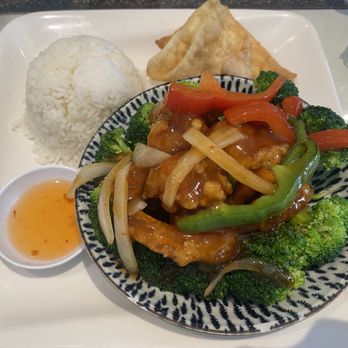 Thai Paradise - Thai Near Me - Monterey Park, California Thai Paradise - Thai Near Me - Monterey Park, California