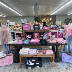 Molly Malone's Boutique - Happy Valentines Day!
