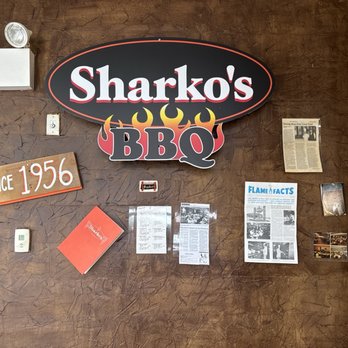 Sharko's BBQ - Barbeque Near Me - Glen Ellyn, Illinois