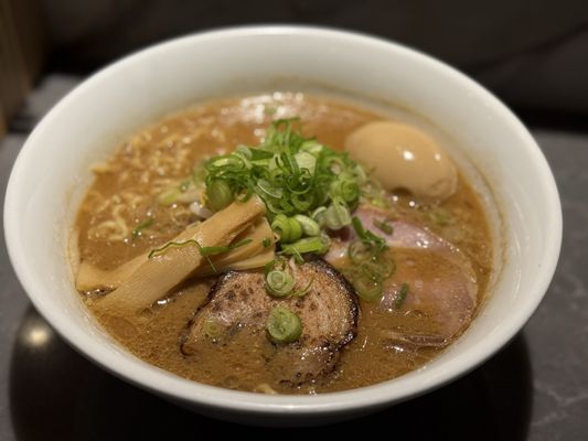 Akahoshi Ramen by null