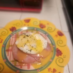 My Girl Friday - Eggs benedict on a muffin.