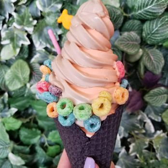 The Pond - Milk Tea + Thai Tea swirl soft serve - Ice Cream & Frozen Yogurt Near Me - Arcadia, California The Pond - Milk Tea + Thai Tea swirl soft serve - Ice Cream & Frozen Yogurt Near Me - Arcadia, California