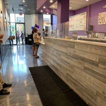 Cinnaholic - In store - Bakeries Near Me - Gaithersburg, Maryland