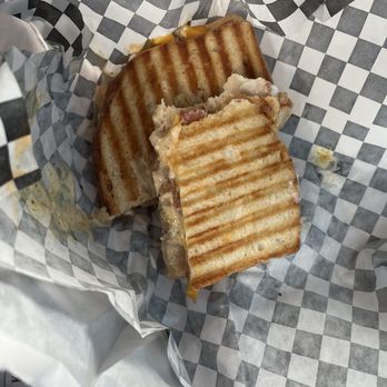 Cafe Lorel - Chicken Bacon Ranch - Breakfast & Brunch Near Me - Long Beach, California