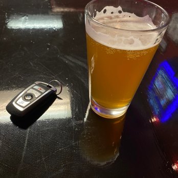 Beth's Burger Bar - Cold cold beer - American Near Me - Orlando, Florida Beth's Burger Bar - Cold cold beer - American Near Me - Orlando, Florida