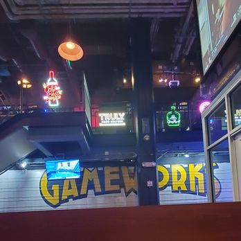 GameWorks - Interior shot - Arcades Near Me - Seattle, Washington