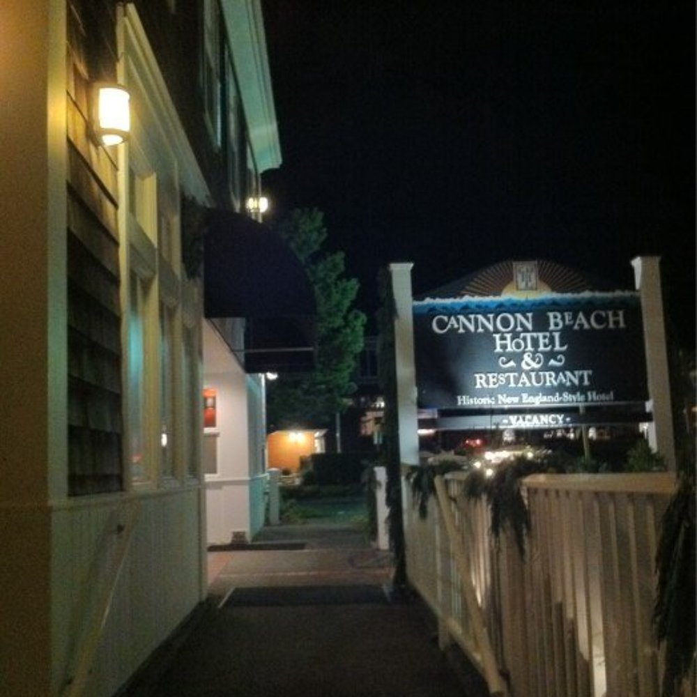 Cannon Beach Hotel Collection - Hotels Near Me - Cannon Beach, Oregon Cannon Beach Hotel Collection - Hotels Near Me - Cannon Beach, Oregon