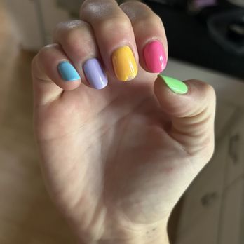 Vip Nails - Terrible manicure. - Nail Salons Near Me - Westminster, Colorado