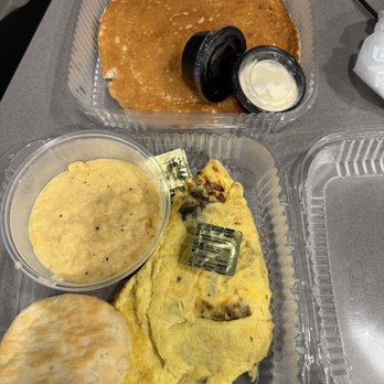 The Toasted Yolk Cafe - Breakfast & Brunch Near Me - Jacksonville, Florida