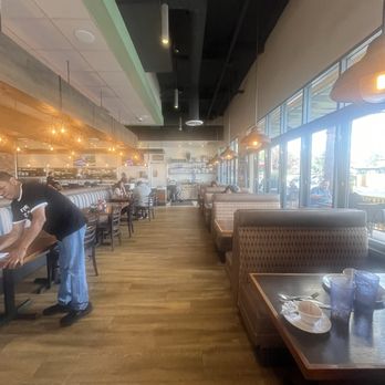 Broken Yolk Cafe - Breakfast & Brunch Near Me - El Cajon, California