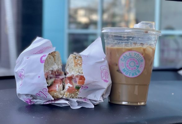 Call Your Mother Deli - Tennyson by null