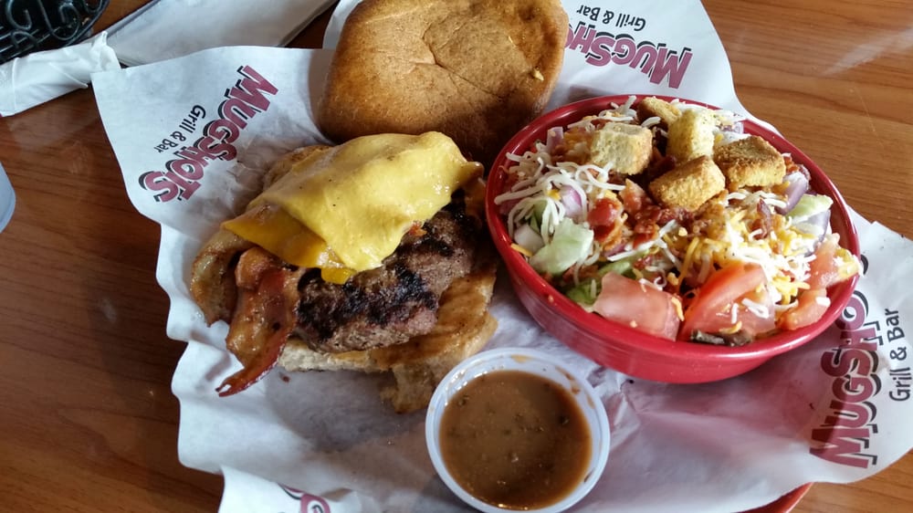 MUGSHOTS BAR & GRILL CLOSED 27 Photos & 50 Reviews 101 N