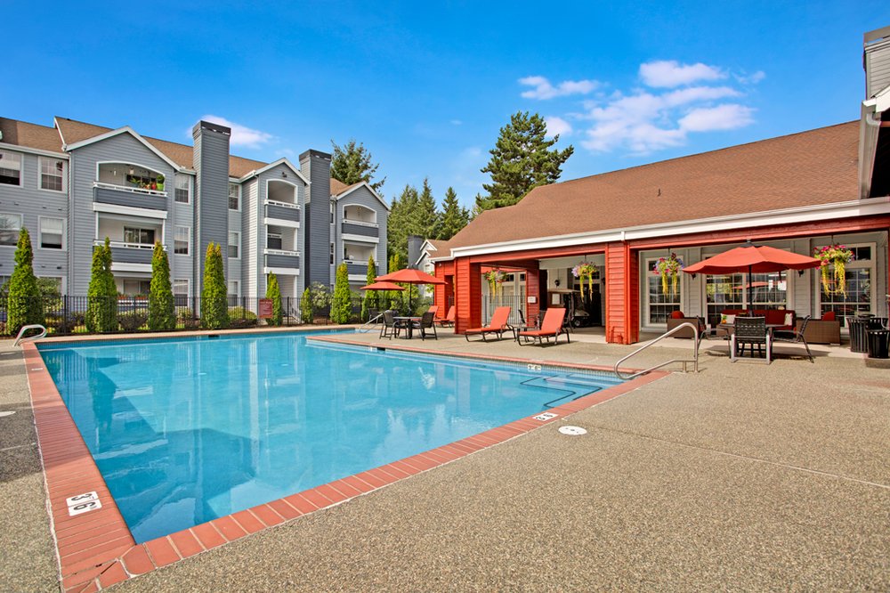 BRECKENRIDGE APARTMENT HOMES Updated August 2024 19 Photos 11000