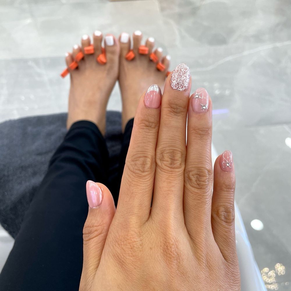 Elegance Nails & Spa - Mani and Pedi! - Nail Salons Near Me - Mountain View, California