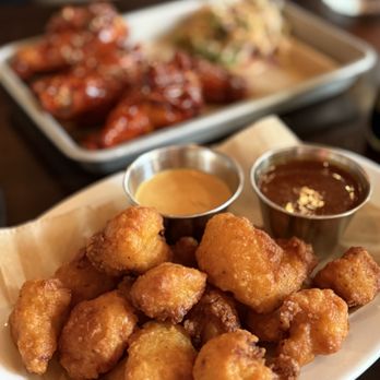 5 Napkin Burger - Appetisers, so tasty!! - Burgers Near Me - New York, New York