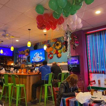 El Nopal Restaurant - Seating - Mexican Near Me - Nassau County, New York El Nopal Restaurant - Seating - Mexican Near Me - Nassau County, New York