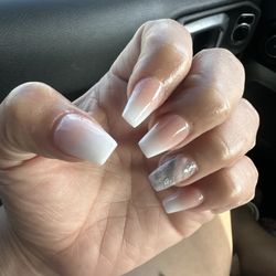 W Orem Nail & Spa - Design