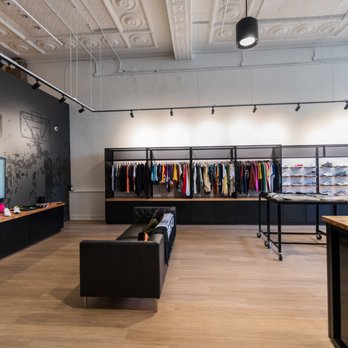 Corporate - Men's Clothing Near Me - Indianapolis, Indiana