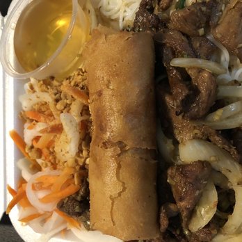 Viet Hoa - BN3: Bun Thit Xao, Cha Gio (5/5), with grilled pork instead of grilled beef - Chinese Near Me - Minnetonka, Minnesota