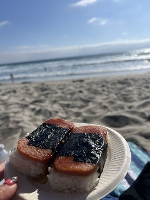 Sindi's Snack Shack by null