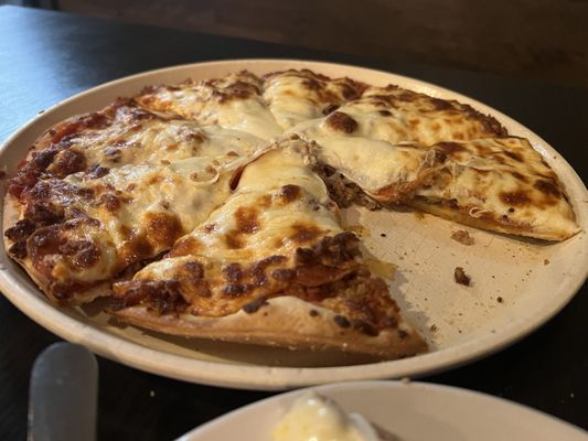 Big Fred's Pizza Garden & Lounge by null
