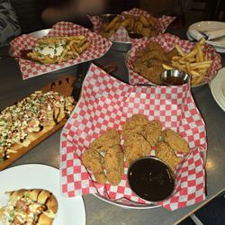 Chuck's Roadhouse Bar And Grill - Chuck Fingers, Bruchetta, Chicken and Wings
