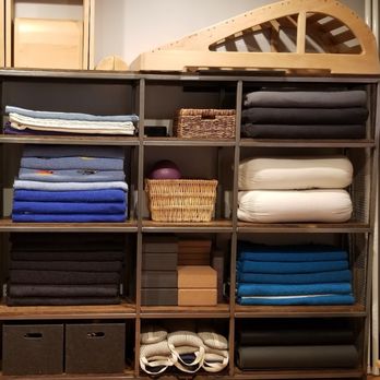 Chiromotion - Yoga room - Chiropractors Near Me - Los Angeles, California Chiromotion - Yoga room - Chiropractors Near Me - Los Angeles, California