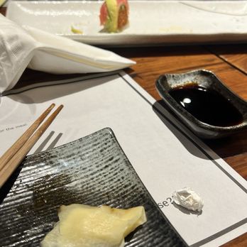 Tenno Sushi - Hawaiian Roll - Japanese Near Me - Los Angeles, California Tenno Sushi - Hawaiian Roll - Japanese Near Me - Los Angeles, California