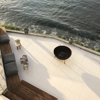 White Exclusive Suites & Villas - Overlooking outdoor seating. - Vacation Rentals Near Me - Lagoa, 20