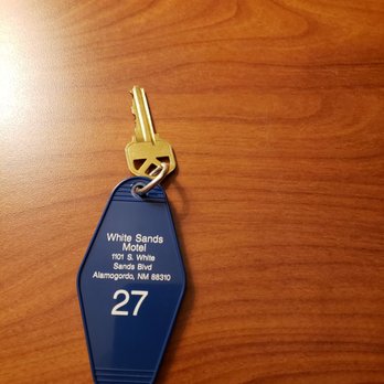 White Sands Motel - Old school key : -) - Hotels Near Me - Alamogordo, New Mexico